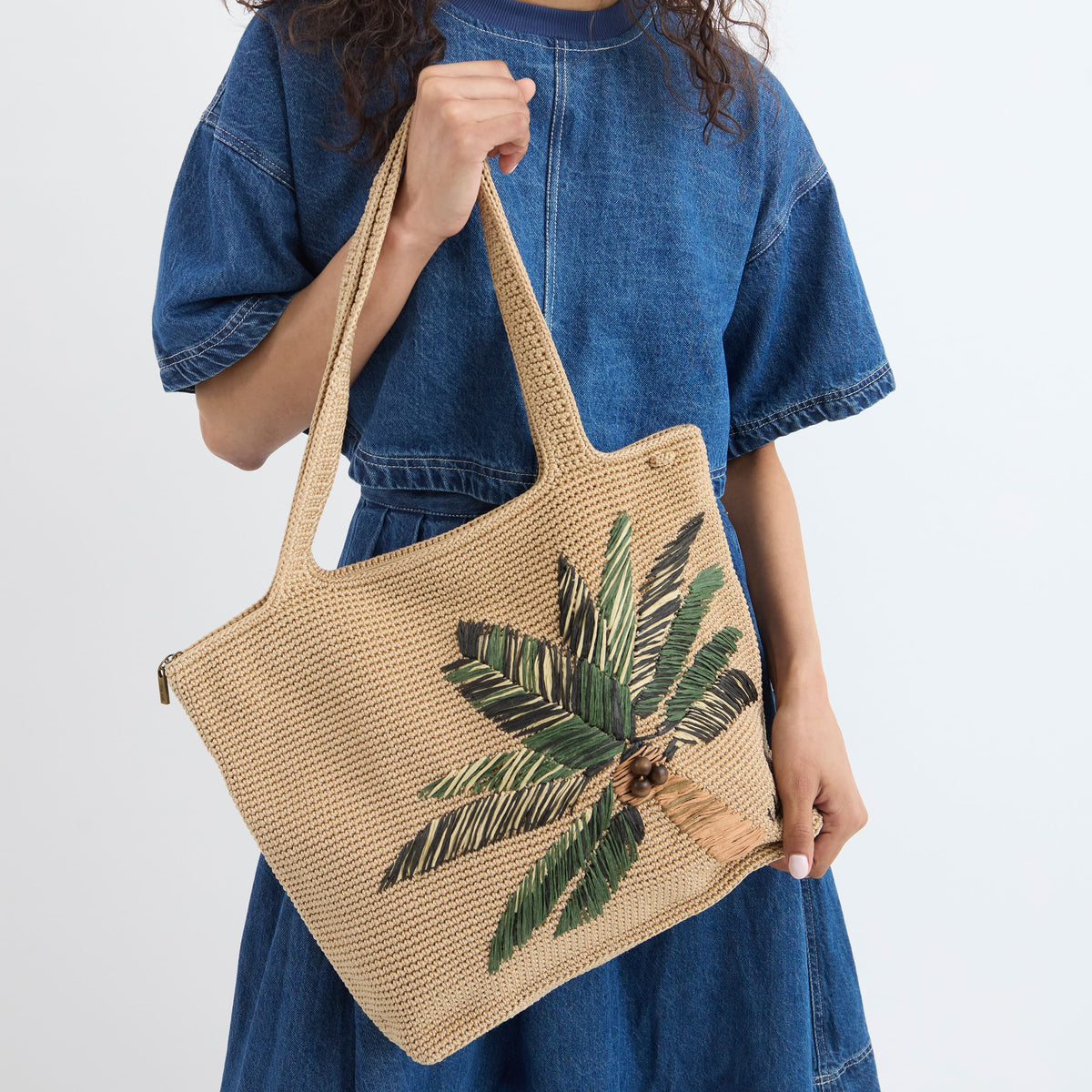 The Sak Sola Carryall Tote - Hand Crochet - Palm Tree